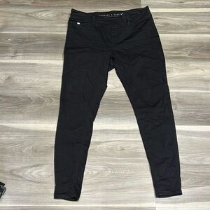 Frankie &  Stella black stretch jeans size 16